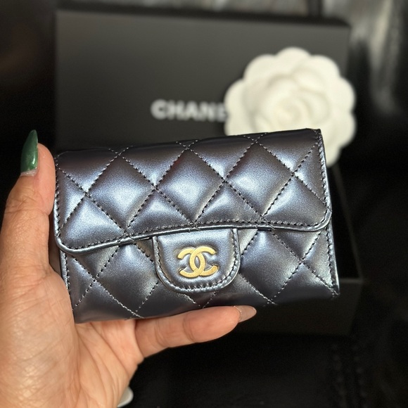 chanel xl flap card holder